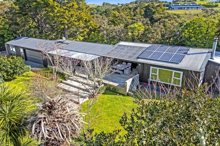 Photo of property in 38 Waipu Gorge Road, Waipu, 0582