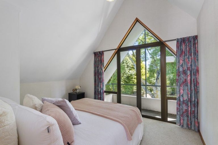 Photo of property in 13 Avoca Place, Darfield, 7510