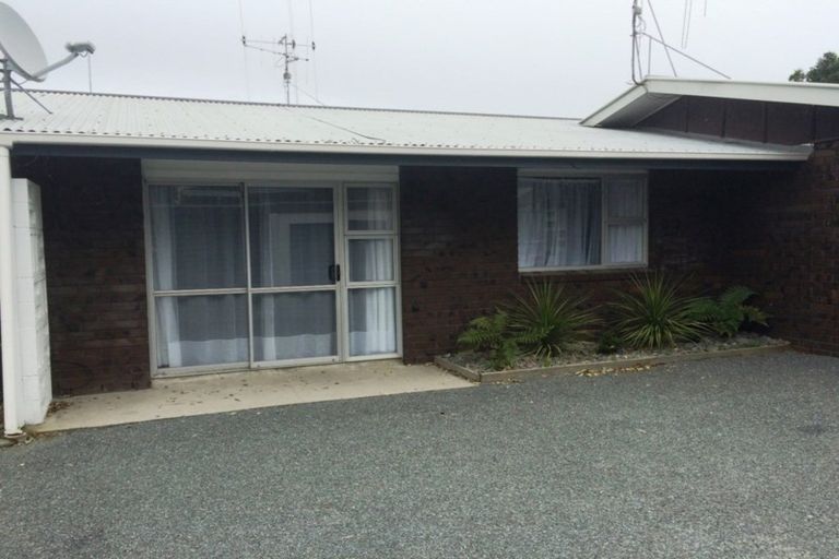 Photo of property in 2/85 Turret Road, Tauranga South, Tauranga, 3112