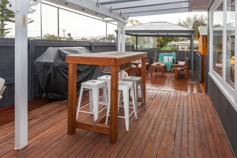 Photo of property in 129a Aickin Road, Whangamata, 3620