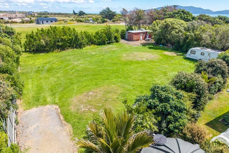 Photo of property in 144a Paetawa Road, Peka Peka, Waikanae, 5391