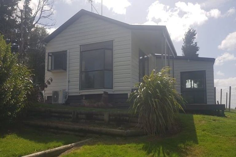 Photo of property in 240 Te Waerenga Road, Hamurana, Rotorua, 3096