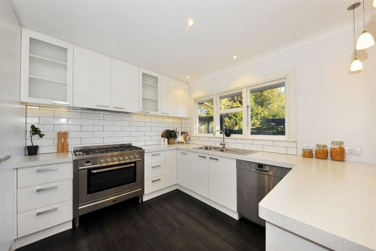 Photo of property in 222 Condell Avenue, Papanui, Christchurch, 8053