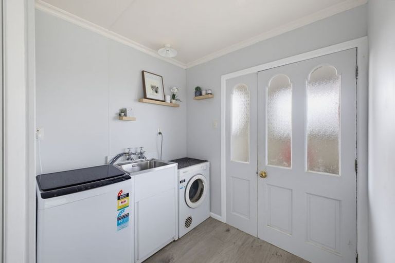Photo of property in 131 Tiromoana Road, Maata, Eltham, 4398