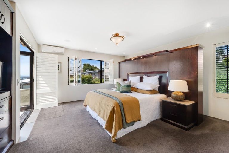 Photo of property in 2 Glenoaks Rise, Mellons Bay, Auckland, 2014