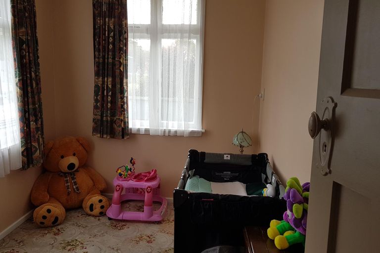 Photo of property in 12 Grace Street, Waimate, 7924