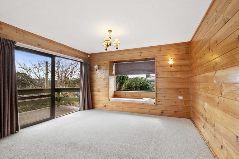 Photo of property in 1/11 Elliott Avenue, Bayview, Auckland, 0629