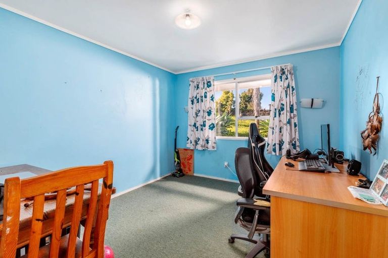 Photo of property in 115 Manuka Road, Bayview, Auckland, 0629