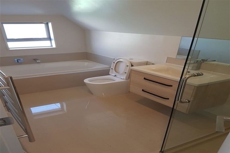 Photo of property in 6/33 Elizabeth Street, Riccarton, Christchurch, 8041