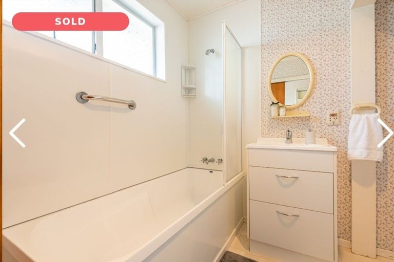 Photo of property in 9 Lewer Street, Karori, Wellington, 6012