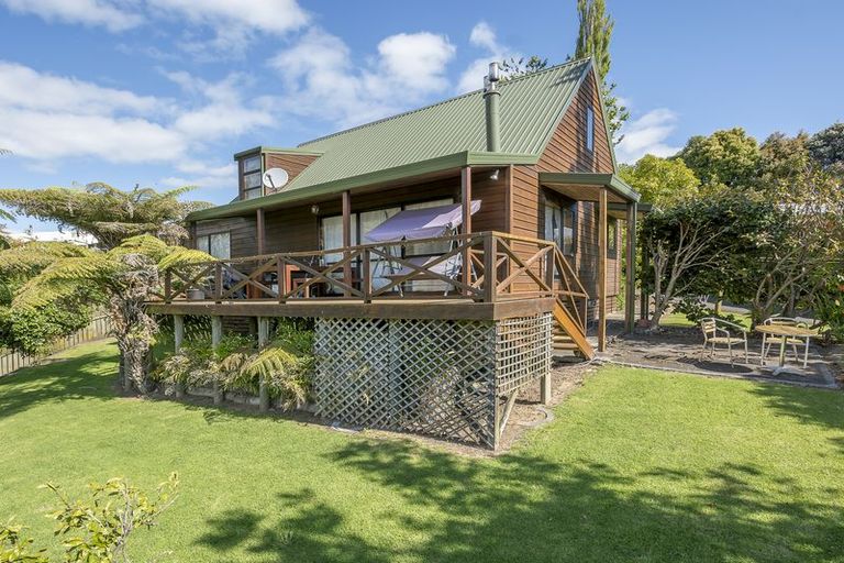 Photo of property in 9 D'urville Way, Welcome Bay, Tauranga, 3112
