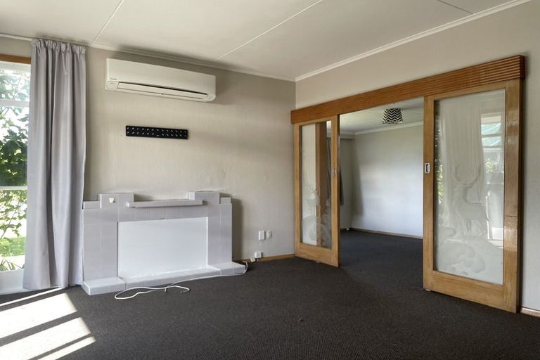 Photo of property in 94 Pine Avenue, Ebdentown, Upper Hutt, 5018