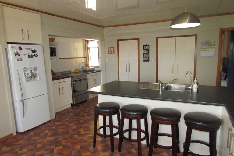 Photo of property in 41 Lees Pakaraka Road, Te Ore Ore, Masterton, 5886