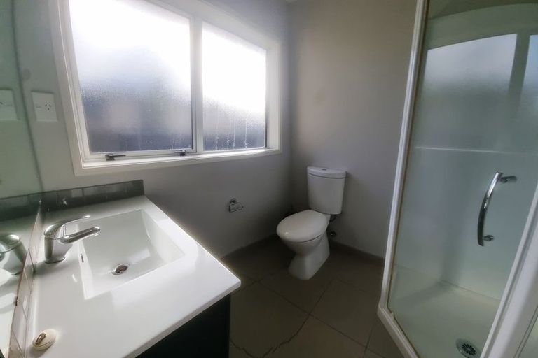Photo of property in 128 Glendhu Road, Bayview, Auckland, 0629