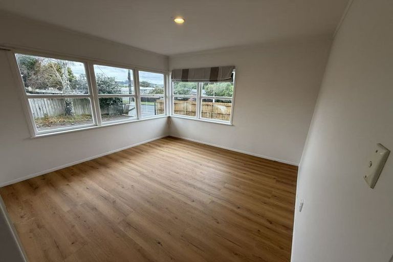 Photo of property in 3 Oregon Place, Papakura, 2110