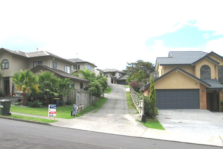 Photo of property in 45a Hogarth Rise, West Harbour, Auckland, 0618
