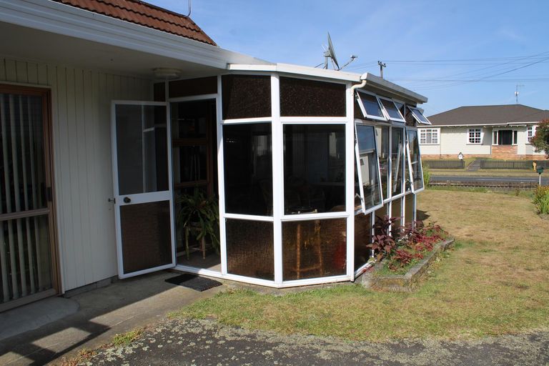 Photo of property in 48a Hakanoa Street, Huntly, 3700