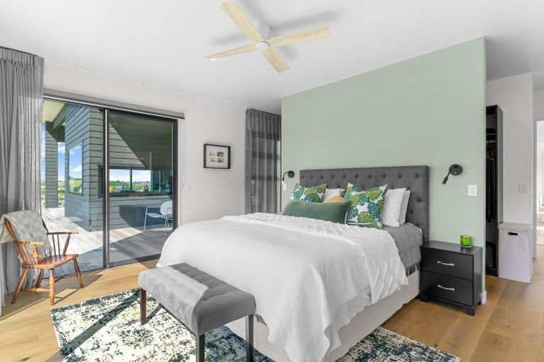 Photo of property in 84 Robert Hastie Drive, Mangawhai, 0573