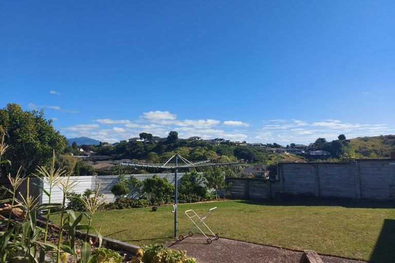 Photo of property in 51b Omata Road, Marfell, New Plymouth, 4310