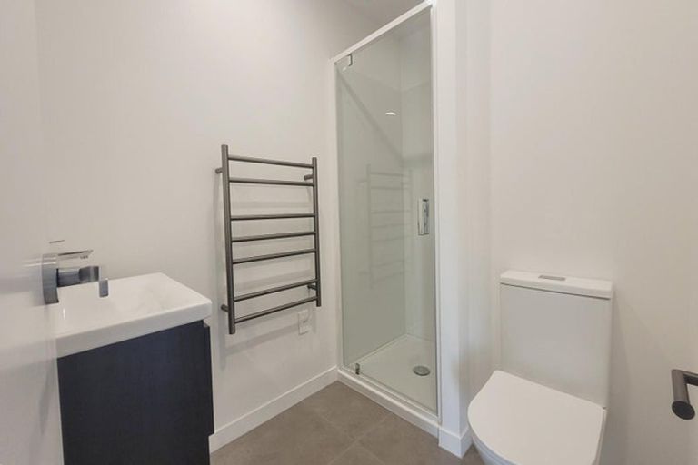 Photo of property in 88 Ara Paiwhenua, Tawa, Wellington, 5028