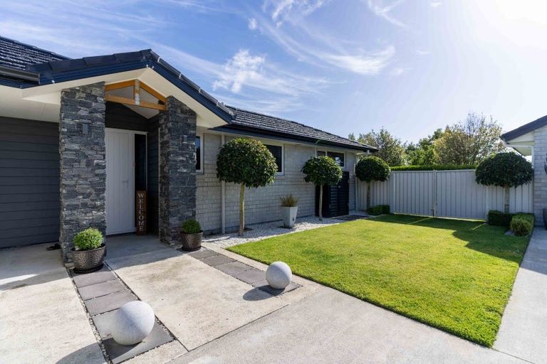 Photo of property in 18 Longwood Drive, Winton, 9720