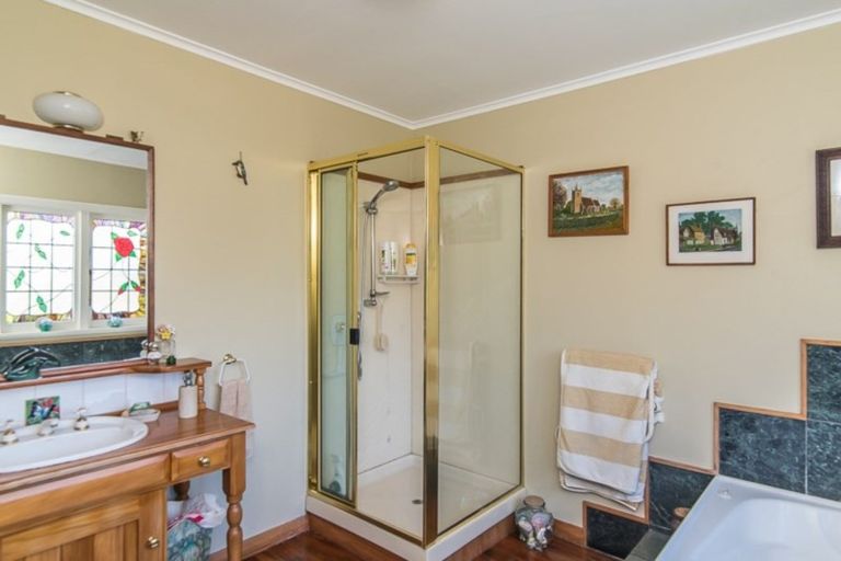 Photo of property in 26 Bluegum Road, Paraparaumu Beach, Paraparaumu, 5032