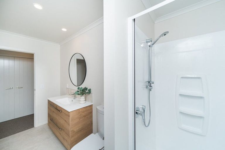 Photo of property in 4b Ayr Place, Hokowhitu, Palmerston North, 4410