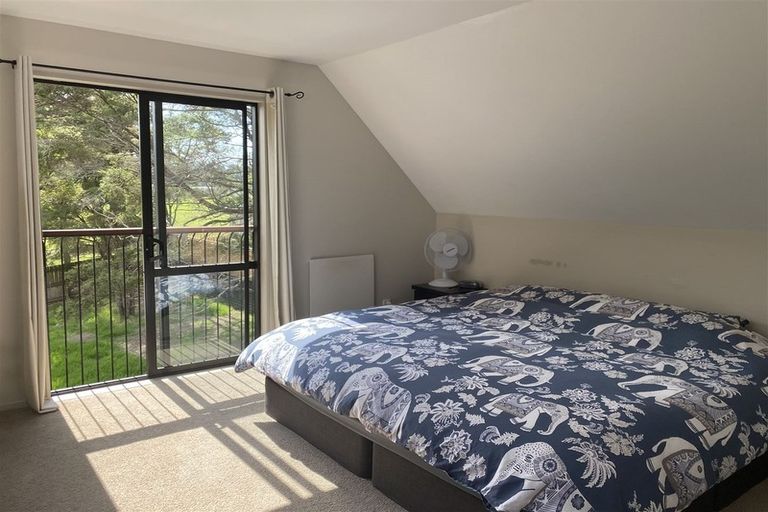 Photo of property in 87b Kaurilands Road, Titirangi, Auckland, 0604