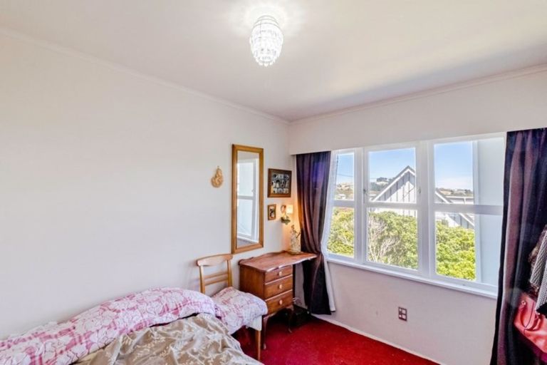 Photo of property in 44 Sheridan Terrace, Johnsonville, Wellington, 6037