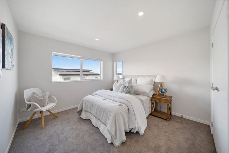 Photo of property in 78 Hayfield Way, Karaka, Papakura, 2113