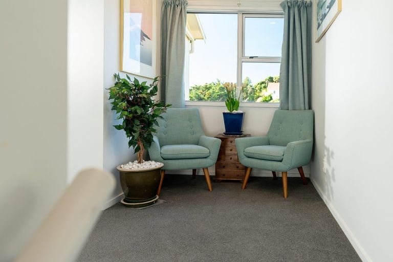 Photo of property in 52 Ames Street, Paekakariki, 5034