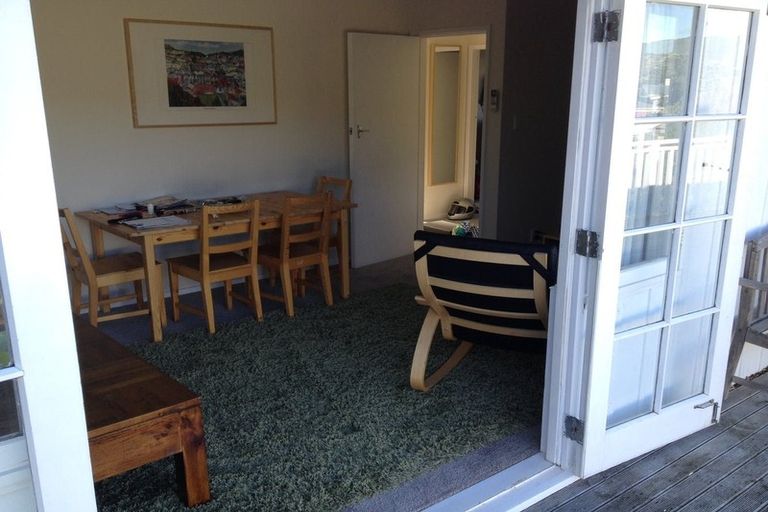 Photo of property in 14a Worcester Street, Wilton, Wellington, 6012