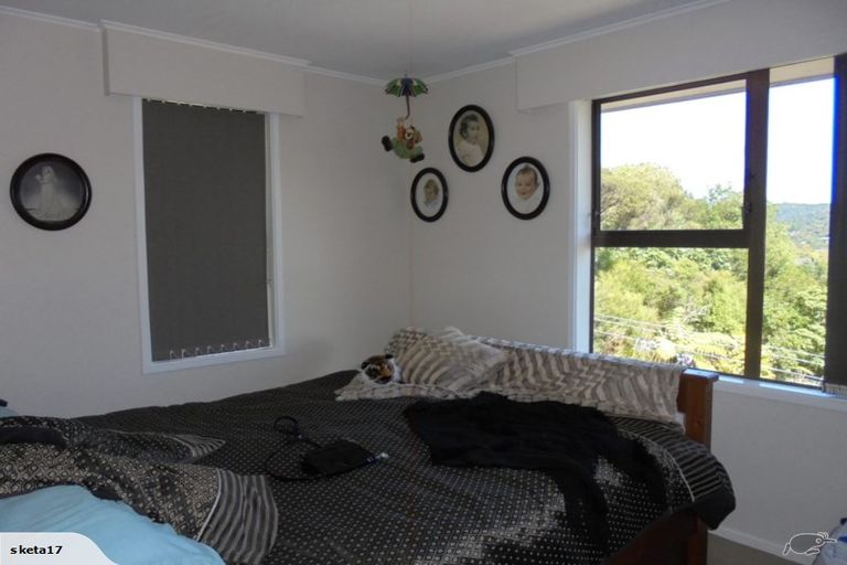 Photo of property in 32 John Street, Stokes Valley, Lower Hutt, 5019