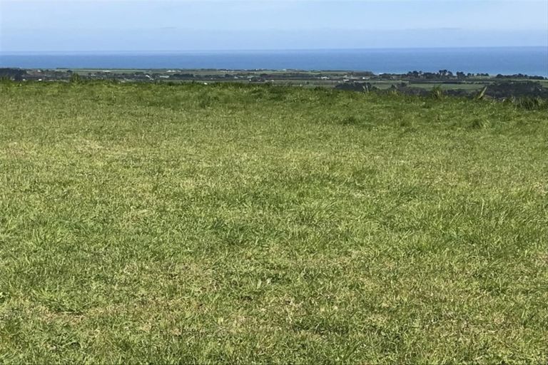 Photo of property in 167 Wairau Road, Kaitake, New Plymouth, 4374