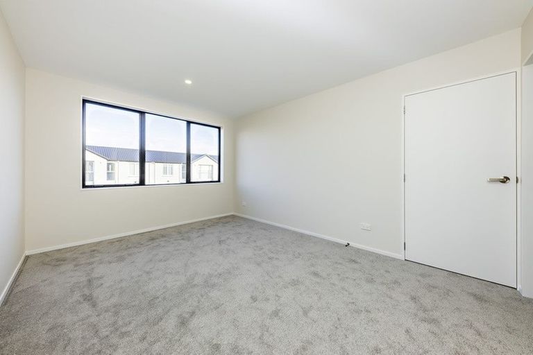 Photo of property in 4 Hollowout Street, Takanini, 2112