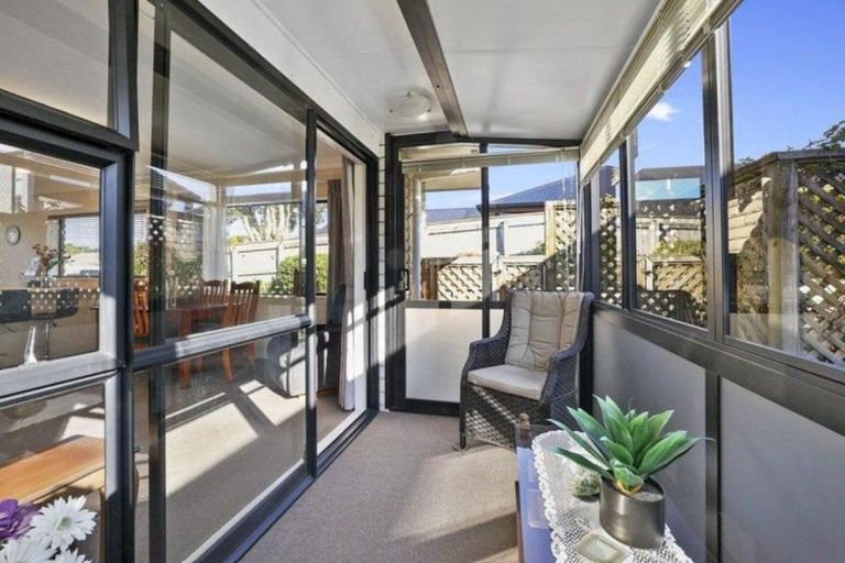 Photo of property in 1/30 Whiteley Street, Moturoa, New Plymouth, 4310