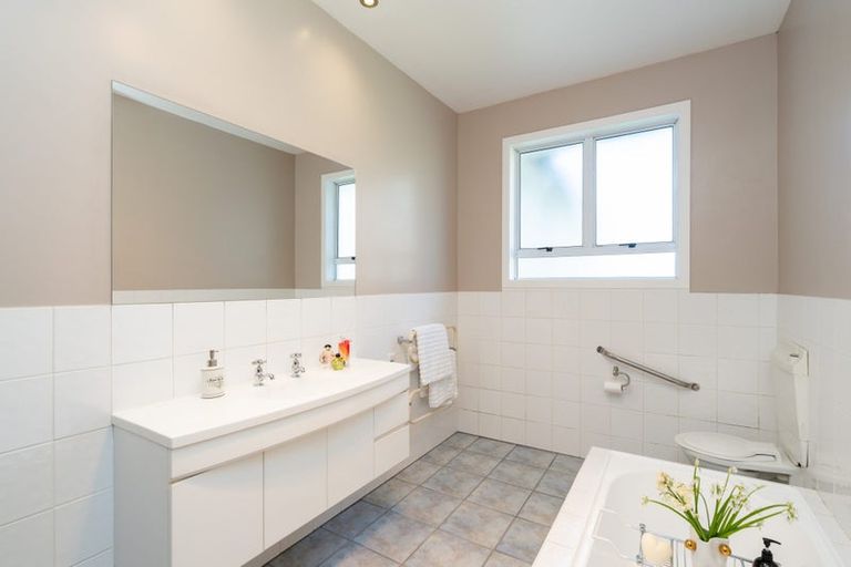 Photo of property in 44 Chelmsford Street, Windsor, Invercargill, 9810