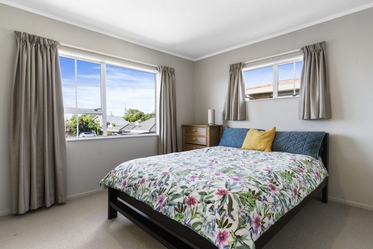 Photo of property in 21c Riverside Road, Orewa, 0931
