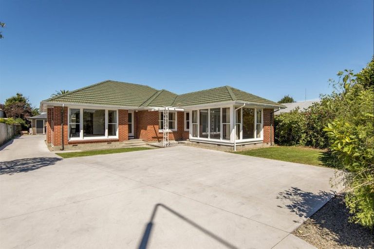 Photo of property in 40 Peer Street, Upper Riccarton, Christchurch, 8041