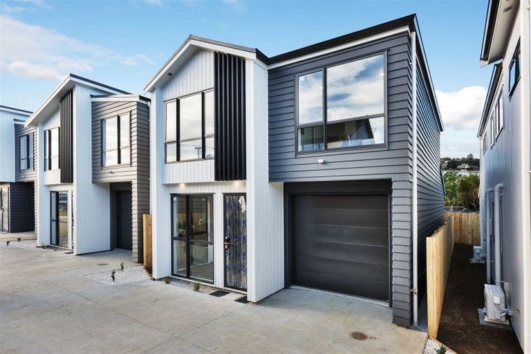 Photo of property in 6c Eversleigh Road, Belmont, Auckland, 0622