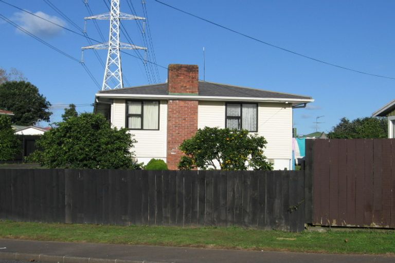 Photo of property in 6 Clayton Avenue, Otara, Auckland, 2023