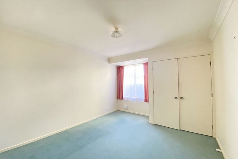 Photo of property in 11a Te Kanawa Crescent, Henderson, Auckland, 0610