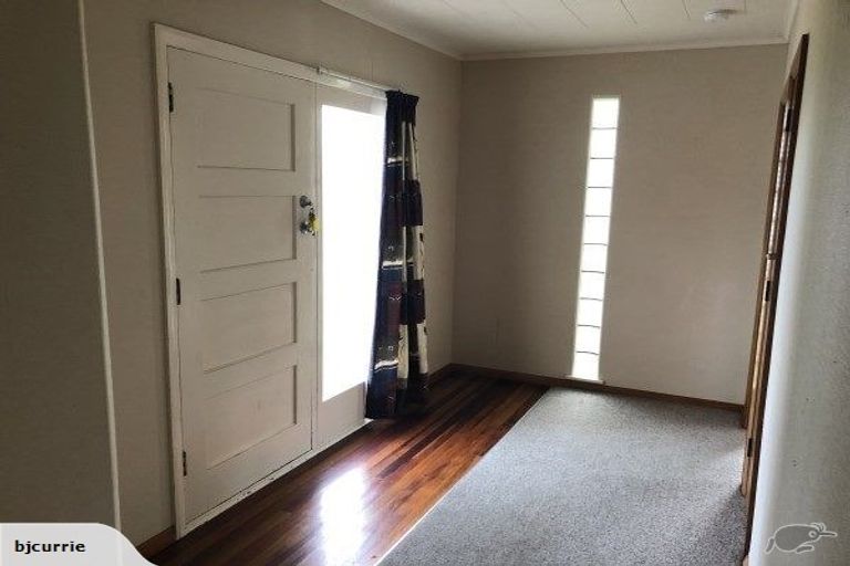 Photo of property in 30 Nottingham Avenue, Awapuni, Palmerston North, 4412