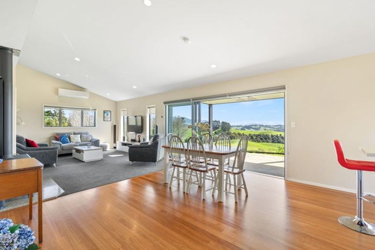 Photo of property in 565 Snooks Road, Maungakaramea, Whangarei, 0178