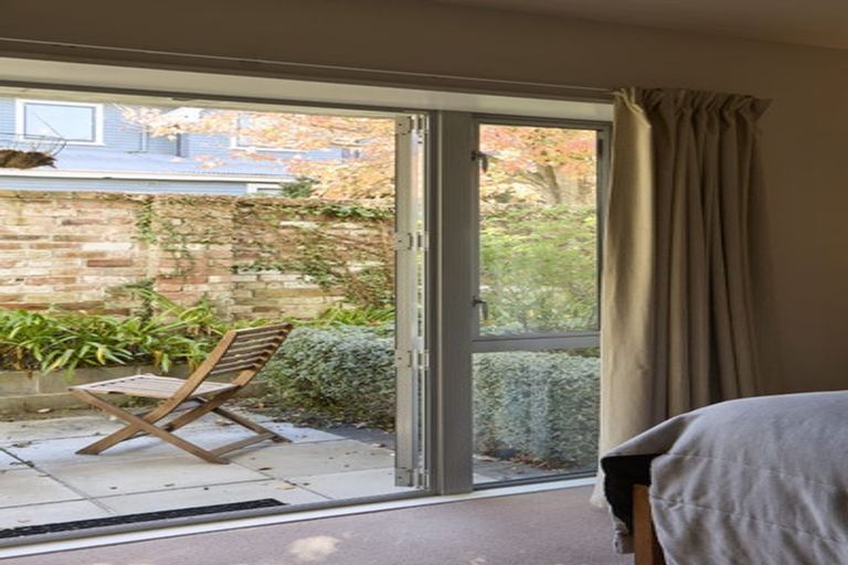 Photo of property in 4/315 Montreal Street, Christchurch Central, Christchurch, 8013