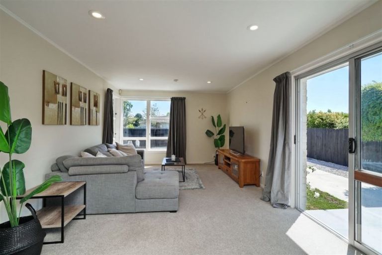 Photo of property in 72 Sapphire Street, Casebrook, Christchurch, 8051