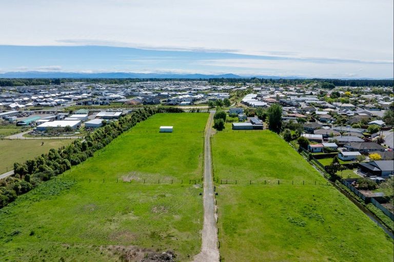 Photo of property in 194 Mairehau Road, Marshland, Christchurch, 8083