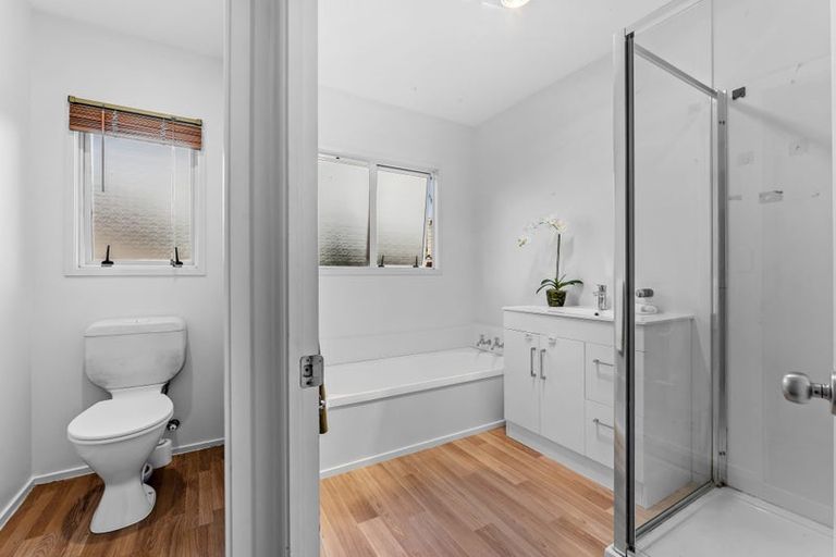 Photo of property in 2a Rata Road, Stanmore Bay, Whangaparaoa, 0932