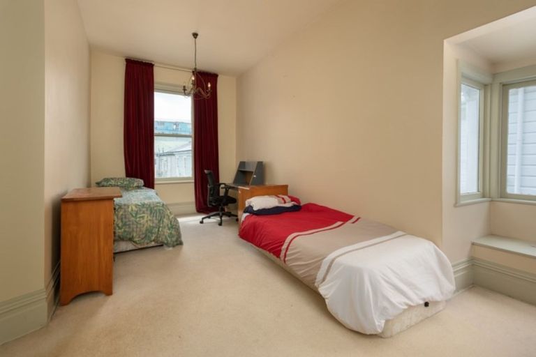 Photo of property in 6 Hobson Street, Thorndon, Wellington, 6011