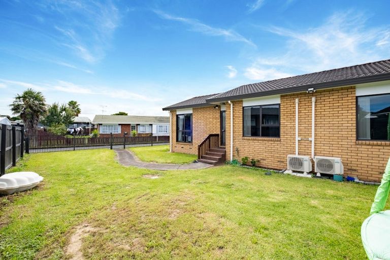 Photo of property in 44 Trimdon Street, Randwick Park, Auckland, 2105